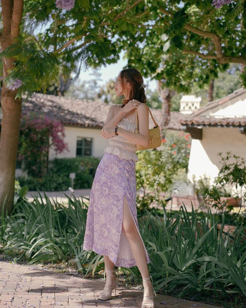 Kỳ diệu chưa: 4 mẫu chân váy sau sẽ giúp bạn cao ráo hơn ít nhất 5 phân, có khi còn kéo chân dài miên man-1