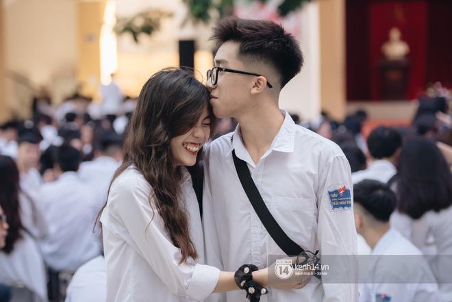 Cho dù là người yêu, tình cũ hay crush, nhất định phải chụp cùng nhau một bức ảnh thật đẹp trong ngày lễ bế giảng cuối cùng-5