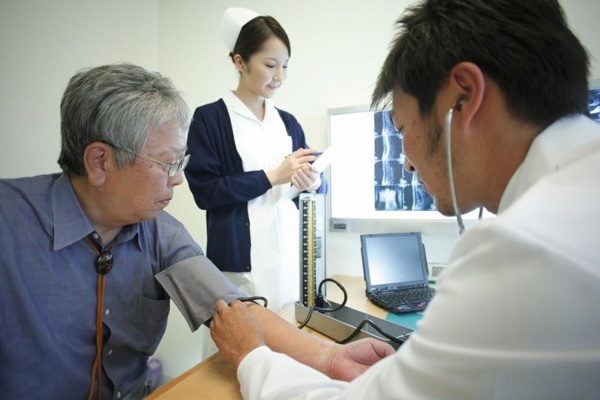 Trước khi nhồi máu não, cơ thể có 3 tín hiệu, cần làm gấp 4 việc-1