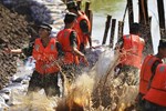 Trung Quốc: Vỡ 14 đê; lũ Trường Giang chảy ngược vào hồ nước ngọt lớn nhất - Đại hồng thủy xuất hiện!-3