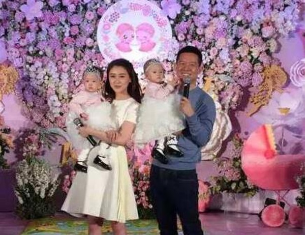 Chuyện cổ tích phiên bản siêu thực: Giúp chồng tỷ phú gánh nợ nần nhưng qua giai đoạn khó khăn vợ bất ngờ đòi ly hôn với 1 điều kiện không tưởng-1