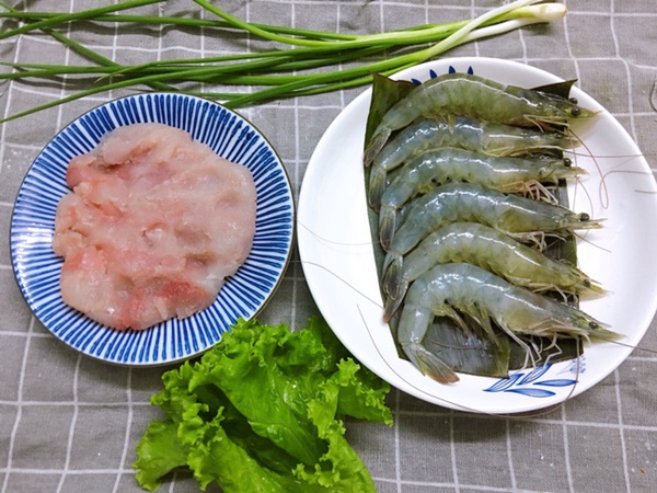 Món chả cá sẽ ngon bá cháy nhờ thêm nguyên liệu quen thuộc chợ nào cũng có-1