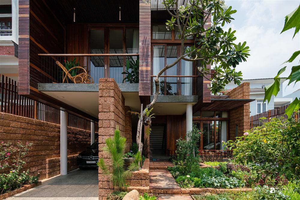 Bố mẹ trẻ xây nhà vườn 300m² giúp các con sống gần gũi với thiên nhiên ở quận Thủ Đức, TP. HCM-3