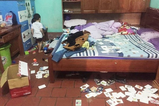 Đi đẻ về, mẹ trẻ 