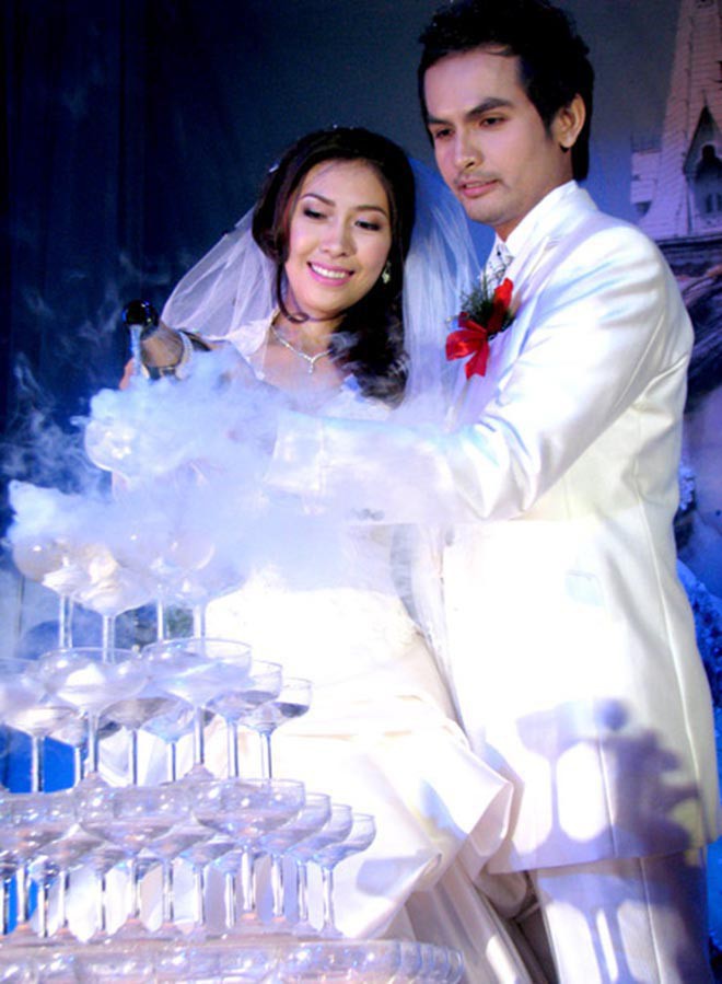 Hành trình chữa hiếm muộn bên Mỹ của vợ chồng siêu mẫu Đức Tiến và hoa hậu Bình Phương-1