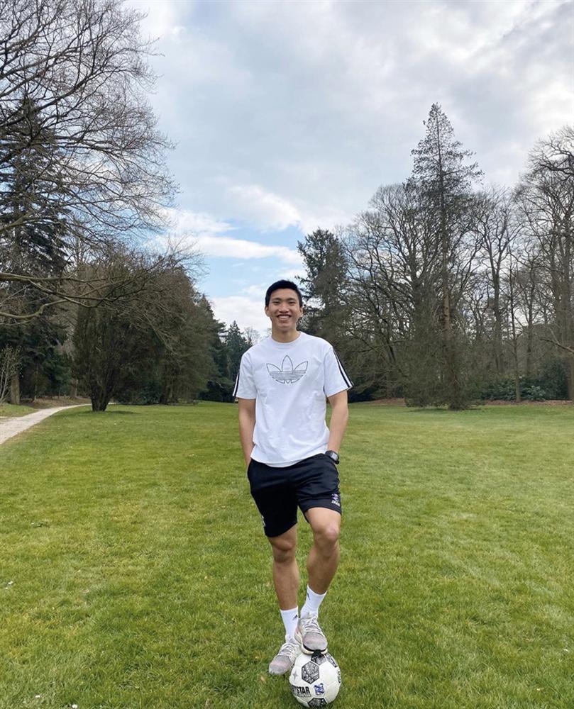 Trước ngày về nước, Văn Hậu và bạn gái lại dính tin đồn đường ai nấy đi-4