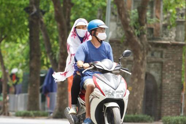 Dự báo thời tiết 12/7, miền Bắc vài nơi có mưa, miền Trung nắng rát-2