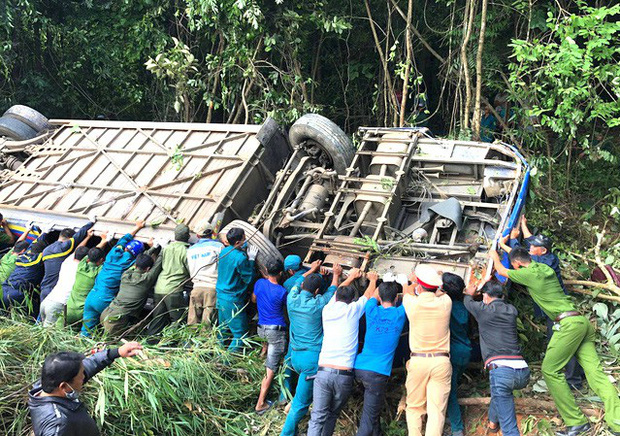 Lời kể hãi hùng của người sống sót trong vụ tai nạn thảm khốc ở Kon Tum-1
