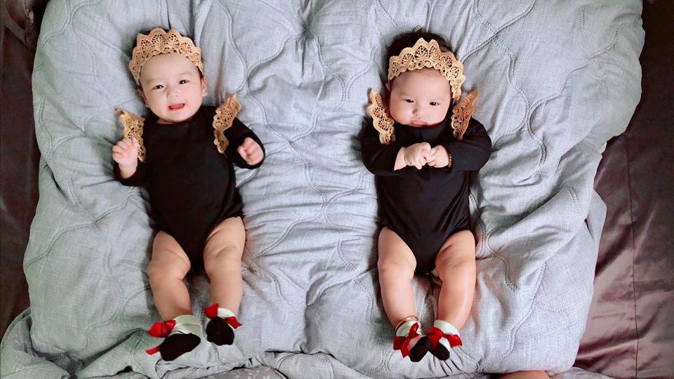 Cặp sinh đôi Đồng Nai gây sốt vì hành trình ra đời như tiểu thuyết: Mẹ 8 năm không dùng biện pháp tránh thai lại tịt, tới lúc dùng thì dính bầu-4
