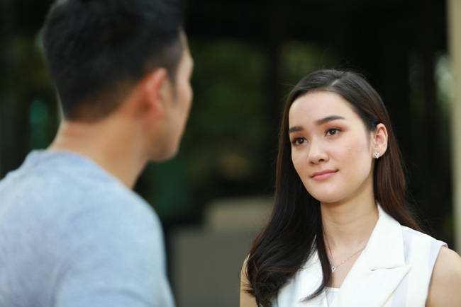 Mang điện thoại đến cơ quan cho người yêu, tôi choáng váng khi biết chân tướng sự sự thật mà bấy lâu cô ấy giấu tôi-1