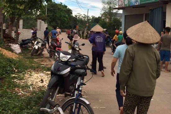 Nữ tài xế mới học lái tông trúng 2 em học sinh đi xe đạp, 1 em tử vong