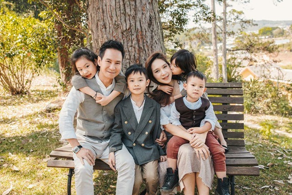 Lắm tiền, nhiều đất, Phi Nhung không để tiền cho 23 đứa con nuôi, Lý Hải còn phũ hơn-2