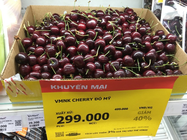 Cherry nhập khẩu rẻ chưa từng thấy, chỉ 299.000 đồng/kg bán đầy siêu thị-1