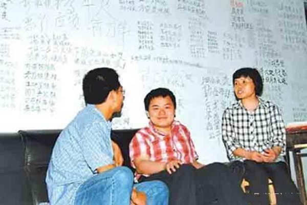 Bị thôi học vì ăn phải có mẹ đút, thần đồng Trung Quốc giờ ra sao?-2