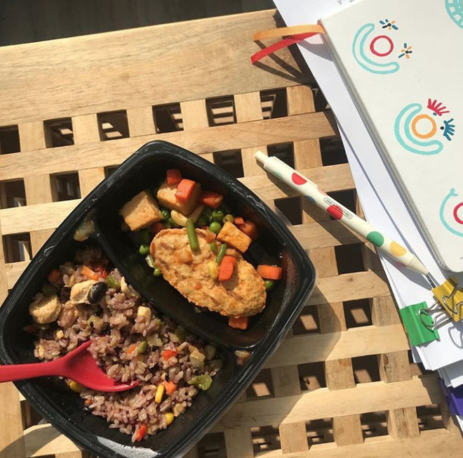 Từ 70kg xuống 50kg, cô gái Hàn chia sẻ 3 bí quyết giảm cân và 4 bài tập giúp thân dưới thanh mảnh-9