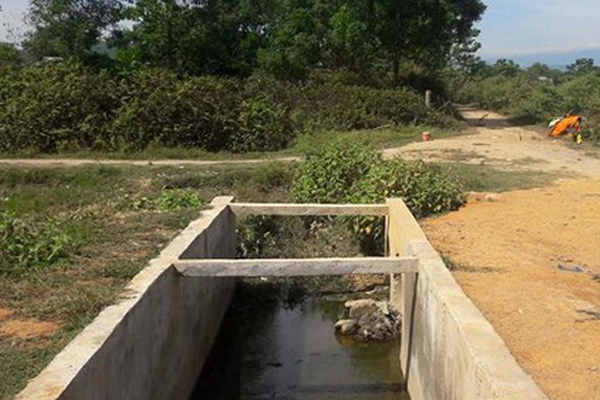 Vụ nữ sinh tử vong dưới mương nước sau lễ tổng kết: Nỗi đau người ở lại-4