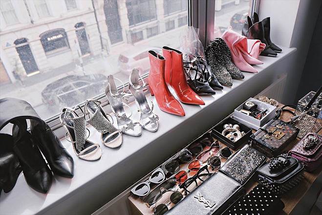 Khám kho hàng hiệu hàng chục tỷ của Hoa hậu duy nhất là rich kid Jolie Nguyễn-4