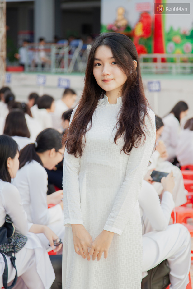 Lễ bế giảng của ngôi trường 60 năm tuổi ở Sài Gòn: Dàn nữ sinh khiến người khác ngẩn ngơ mê mẩn-2