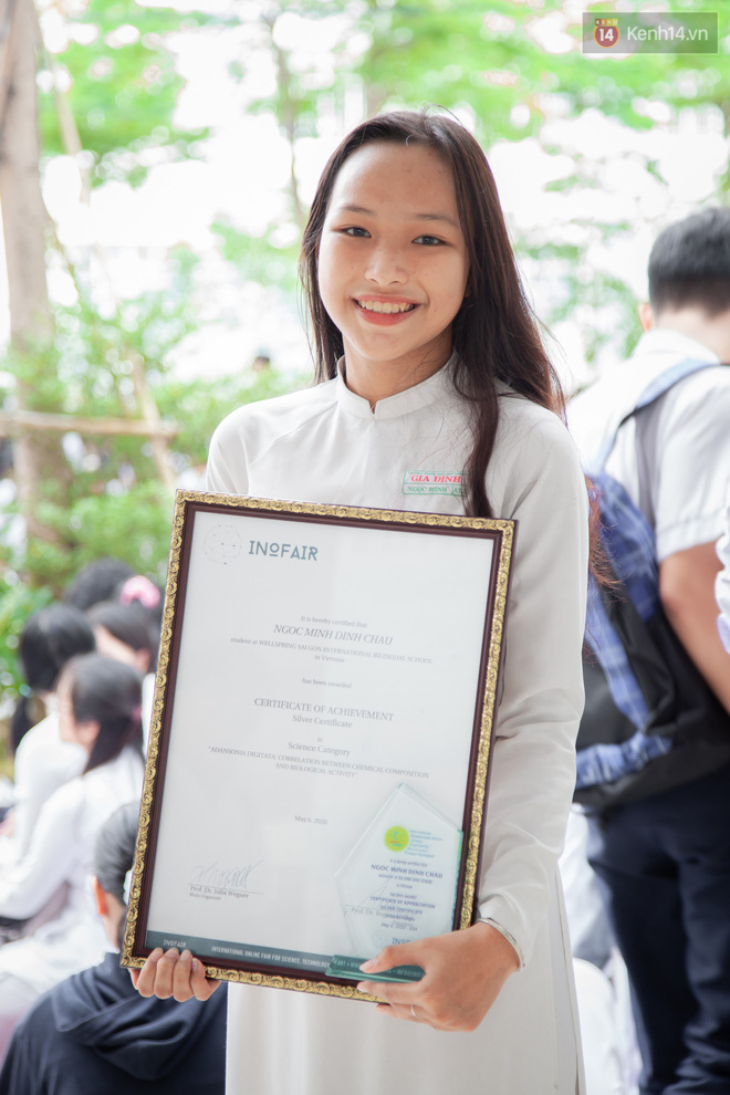 Lễ bế giảng của ngôi trường 60 năm tuổi ở Sài Gòn: Dàn nữ sinh khiến người khác ngẩn ngơ mê mẩn-9