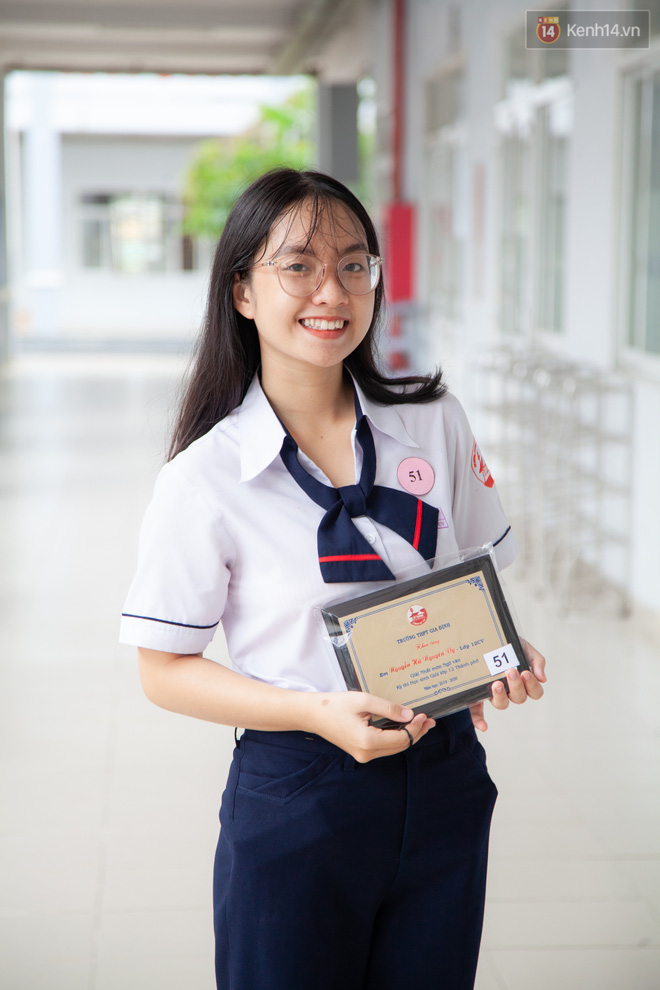 Lễ bế giảng của ngôi trường 60 năm tuổi ở Sài Gòn: Dàn nữ sinh khiến người khác ngẩn ngơ mê mẩn-8