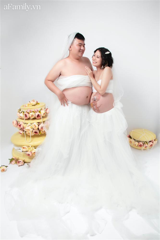 Bộ ảnh bầu hot nhất MXH: Bố bụng mỡ tạo dáng xinh không kém mẹ bầu, ai xem cũng phải thốt lên quá dễ thương-3