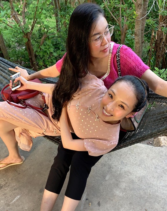 Hoa hậu Trương Hồ Phương Nga xuất hiện với nhan sắc rạng rỡ sau thời gian dài vắng bóng-1