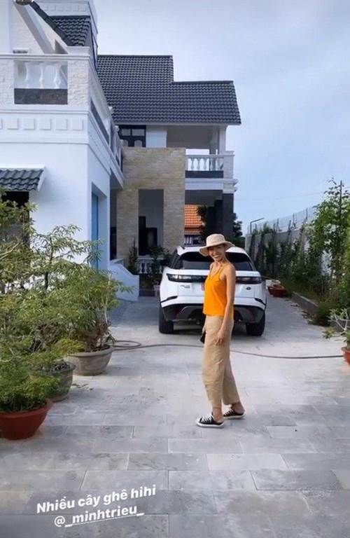 Kỳ Duyên để lộ cơ ngơi khang trang của Minh Triệu ở quê: Người đẹp gia thế khủng là đây!-1