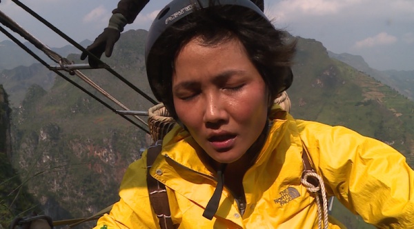 Là Hoa hậu đẹp nhất mọi thời đại nhưng HHen Niê vẫn không tránh khỏi làn da dần lão hoá-7