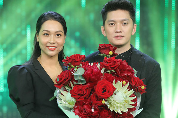 Võ Hoàng Yến - Trấn Thành tranh cãi quá căng, Hương Giang góp ý: Anh Thành đừng nói vô lúc chị Yến nói được không?-7