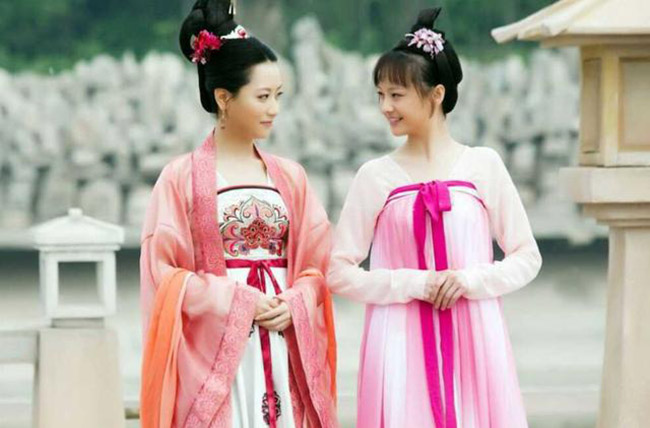 Tại sao đàn ông thời xưa lại thích lấy những cô gái chưa trưởng thành?-4