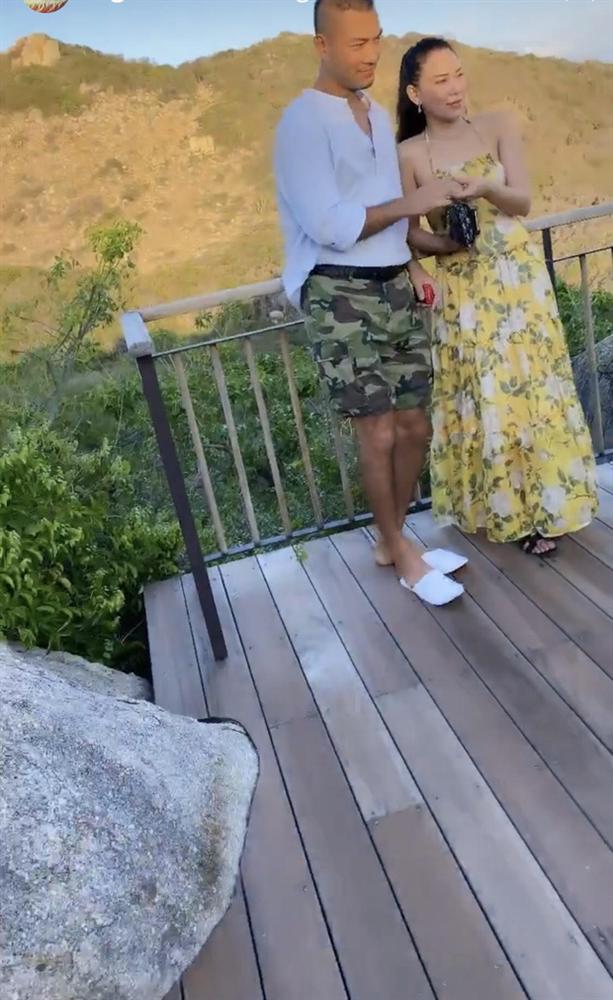 Giữa tin đồn cặp kè với Doãn Tuấn, Quỳnh Thư tung ảnh thả rông vòng 1 đốt mắt-3