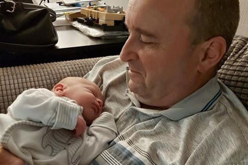 Vẫn có kinh nguyệt, gái trẻ bỗng dưng đẻ con, ngơ ngác không biết ai là bố đứa trẻ-4