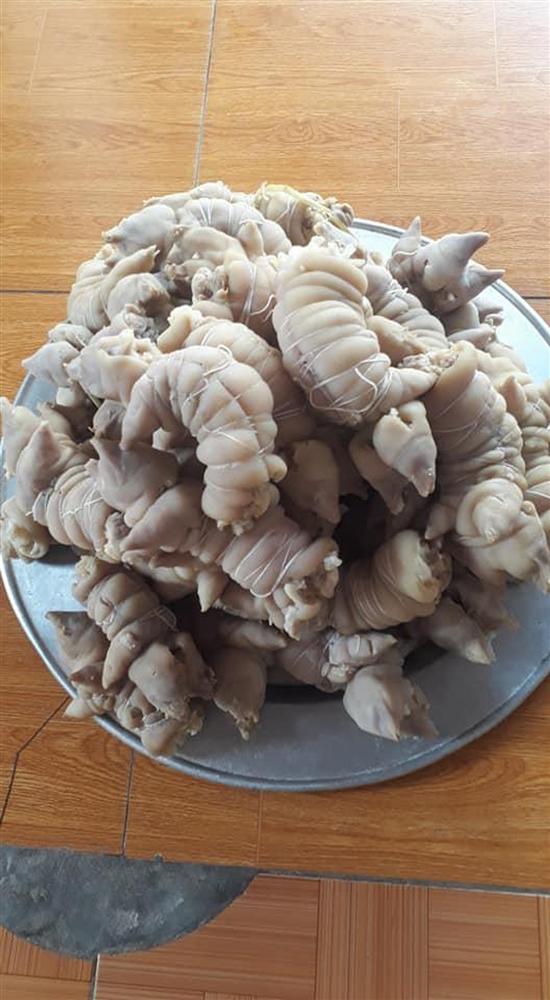 Phủ sóngchợ mạng, móng giò luộc rút xương giá rẻ chỉ 70.000 đồng/kg hút khách-3