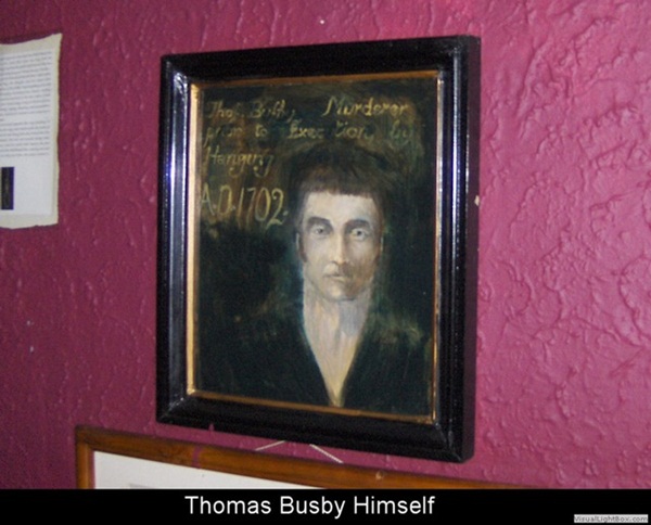 Chiếc ghế tử thần: Hễ ai ngồi lên là chết, ẩn chứa đằng sau một bi kịch gia đình-1