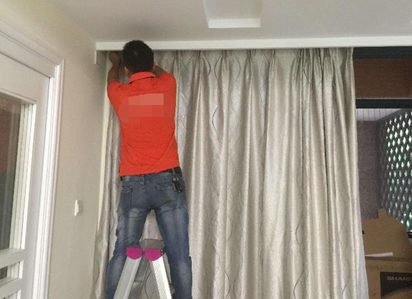 6 mẹo nhỏ loại bỏ bụi bẩn và làm sạch rèm cửa nhiều người không biết bảo sao phải nhanh thay mới-4