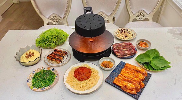 MC VTV Diệp Chi thiết đãi bạn của con thịnh soạn, ai cũng tấm tắc: Bàn tiệc xịn sò quá-3