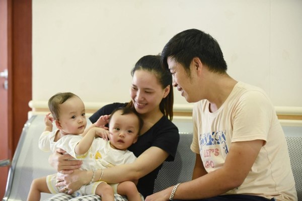 ẢNH: Khoảnh khắc xúc động trong suốt 12 tiếng phẫu thuật giúp Trúc Nhi - Diệu Nhi có được hình hài nguyên vẹn-2