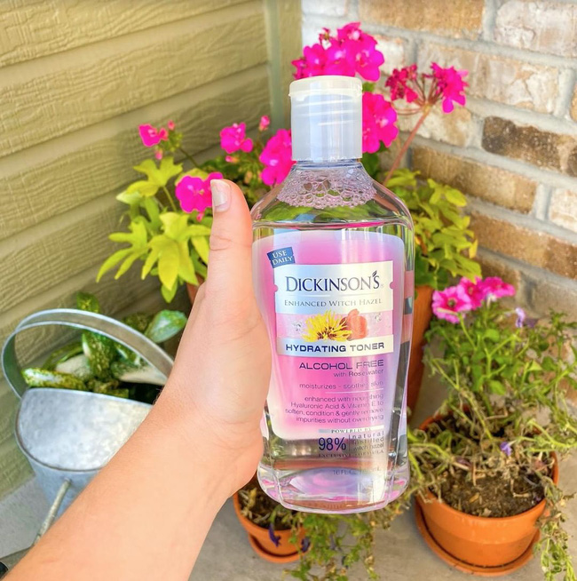 Bác sĩ khuyên mấy nàng da dầu nên kết thân với 5 lọ toner này, chăm dùng thì da ráo mịn và lỗ chân lông gần như không thấy-2