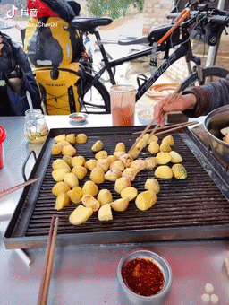 71 ngày, 4139 cây số, ông bố đơn thân đưa con gái 4 tuổi đi ngao du trên xe đạp-12