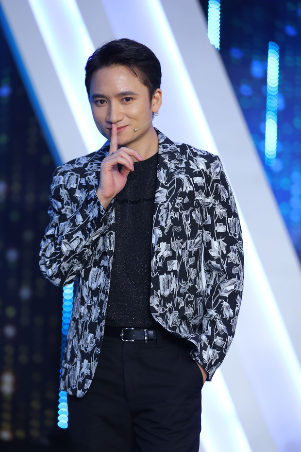 Võ Hoàng Yến - Trấn Thành tranh cãi quá căng, Hương Giang góp ý: Anh Thành đừng nói vô lúc chị Yến nói được không?-6