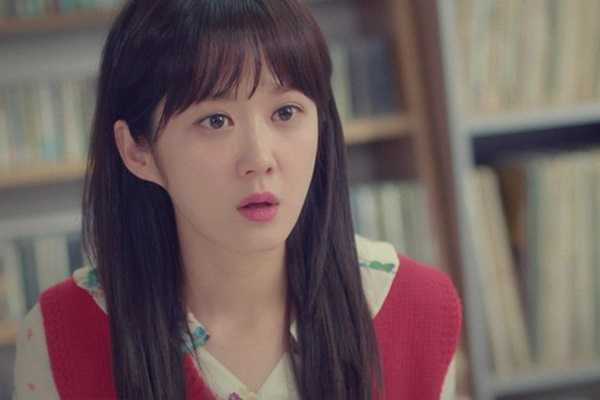 Mẹ tôi đang cần tiền chữa bệnh thì bất ngờ chồng đưa ra một điều kiện khó tin, nghe xong tôi đau đớn đến mức gục ngã-2