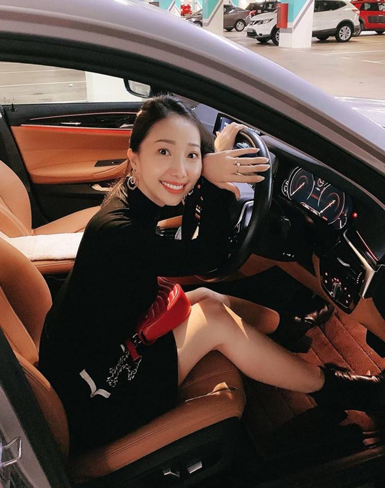 Các cô dâu nổi trên MXH vì có đám cưới xa hoa giờ ra sao-9