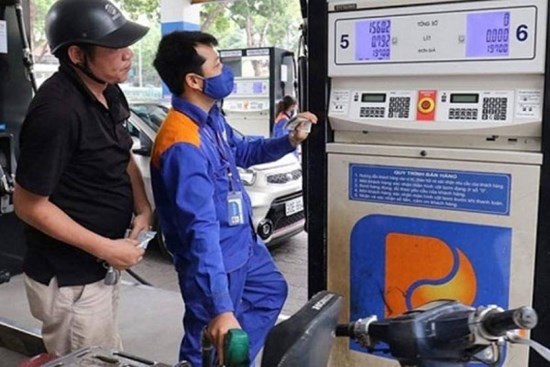 Thay đổi cách tính giá xăng dầu, 1 mặt bằng giá mới cho toàn dân