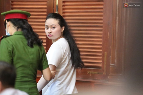 Văn Kính Dương giữ quyền im lặng, Ngọc Miu khẩn xin HĐXX giảm nhẹ hình phạt để sớm về nuôi con nhỏ-15