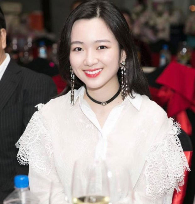 5 tiểu thư nức tiếng nhà sao Việt: Con gái Diễm My 6X thạo 4 thứ tiếng, con Quyền Linh - Giáng My tiềm năng thành hoa hậu-6