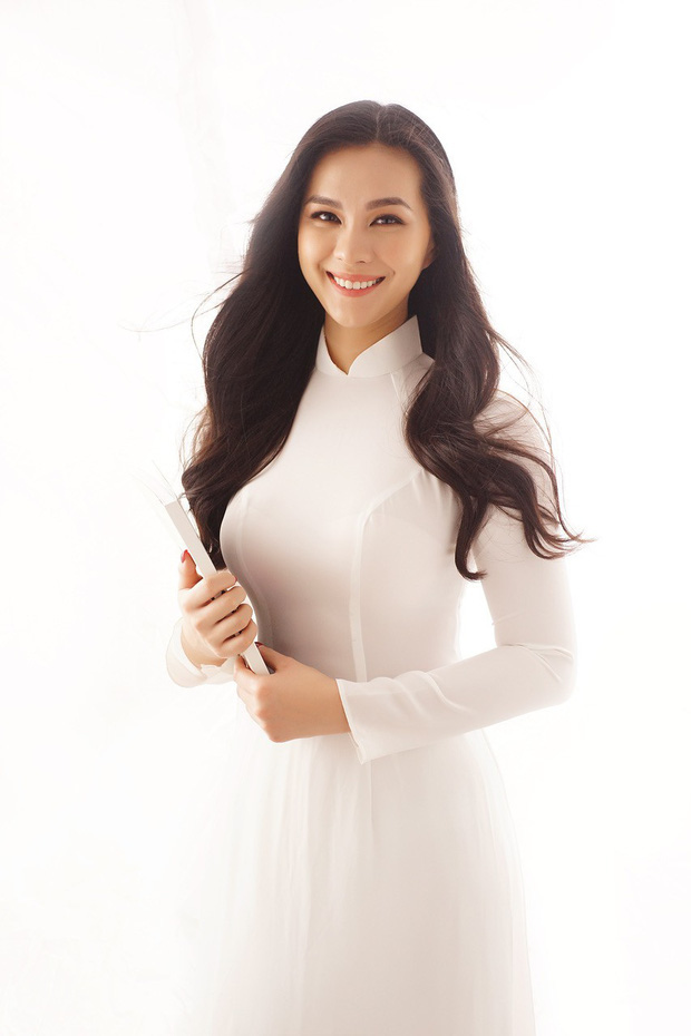 5 tiểu thư nức tiếng nhà sao Việt: Con gái Diễm My 6X thạo 4 thứ tiếng, con Quyền Linh - Giáng My tiềm năng thành hoa hậu-3