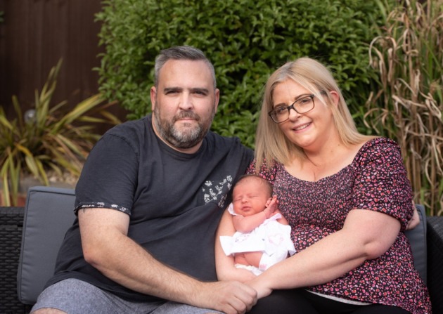 Suýt bỏ chồng vì 10 năm không con, cuối cùng phép màu đã đến với người đàn bà hiếm muộn-1