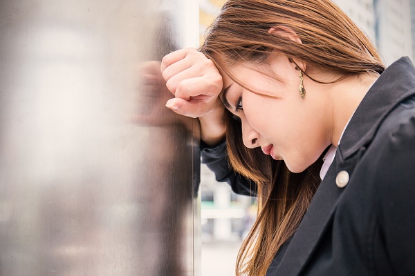 Vừa gặp người yêu tôi, bố đã tức giận nói không chấp nhận người con rể này, rồi ông hỏi hai câu khiến tôi ứa nước mắt-2