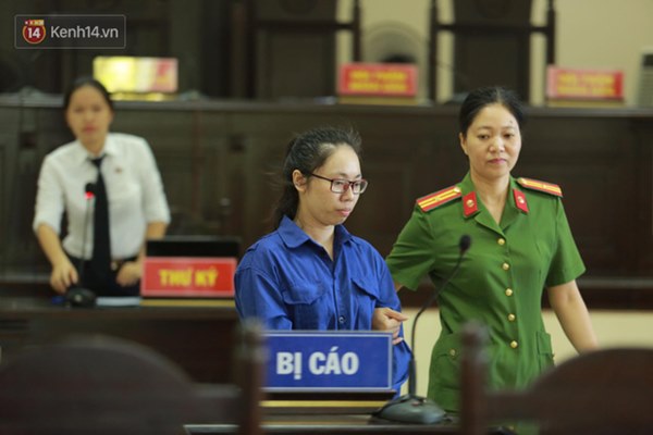 Ảnh: Nữ bị cáo đầu độc chị vì yêu anh rể bình thản khai nhận hành vi, nói cảm thấy may mắn cho chị họ vì đã thoát chết-7