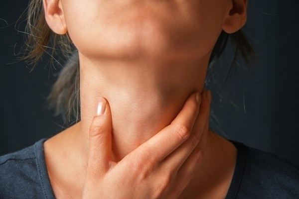 Đây là 4 kiểu người có nguy cơ cao mắc ung thư tuyến giáp nhất: Nếu cũng thuộc nhóm người này, bạn nên đi khám càng sớm càng tốt-1